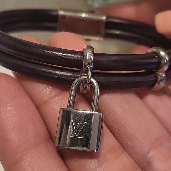 Louis Vuitton bracelet Keep it twice purple leather silver hardware - Picture 9 of 12